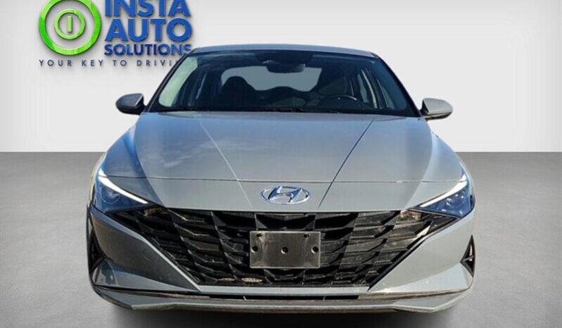 
								2022 Hyundai ELANTRA Preferred full									