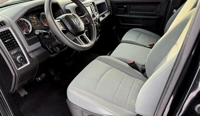 
								2019 RAM 1500 Classic Tradesman full									