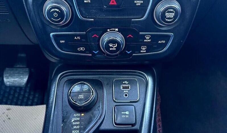 
								2018 Jeep Compass Trailhawk full									