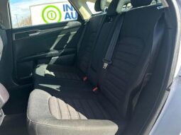 
										2018 Ford Fusion SE full									