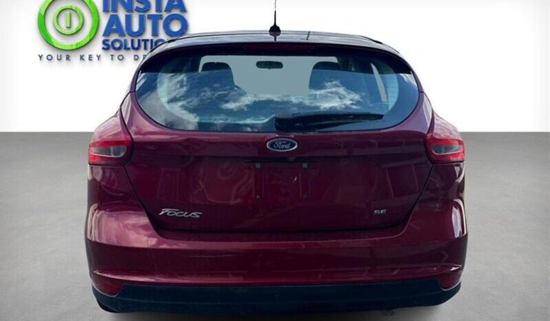 
								2017 Ford Focus SE full									