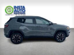 
										2019 Jeep Compass Upland full									
