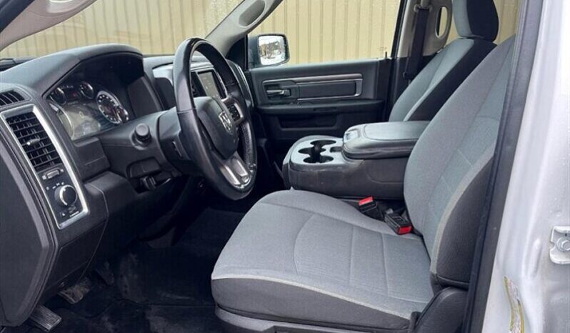 
								2022 RAM 1500 Classic SLT full									