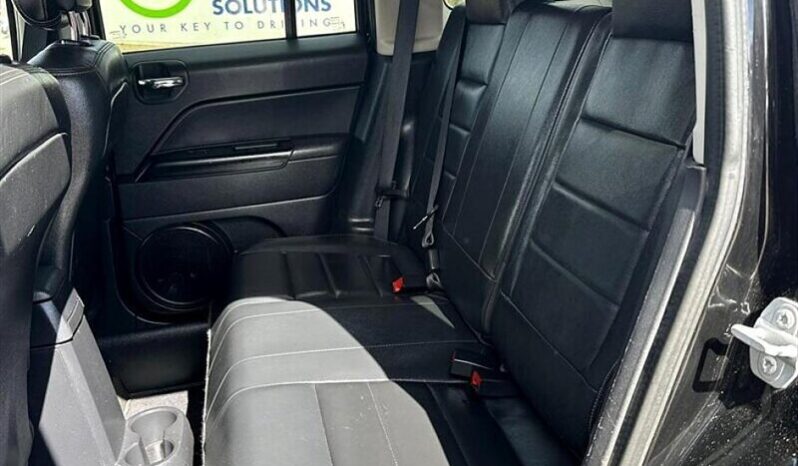 
								2016 Jeep Patriot High Altitude full									