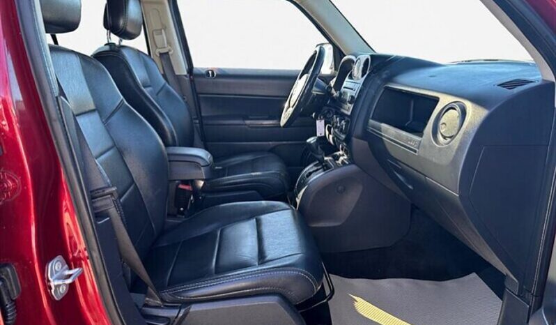 
								2015 Jeep Patriot High Altitude full									