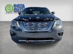 
										2017 Nissan Pathfinder SV full									