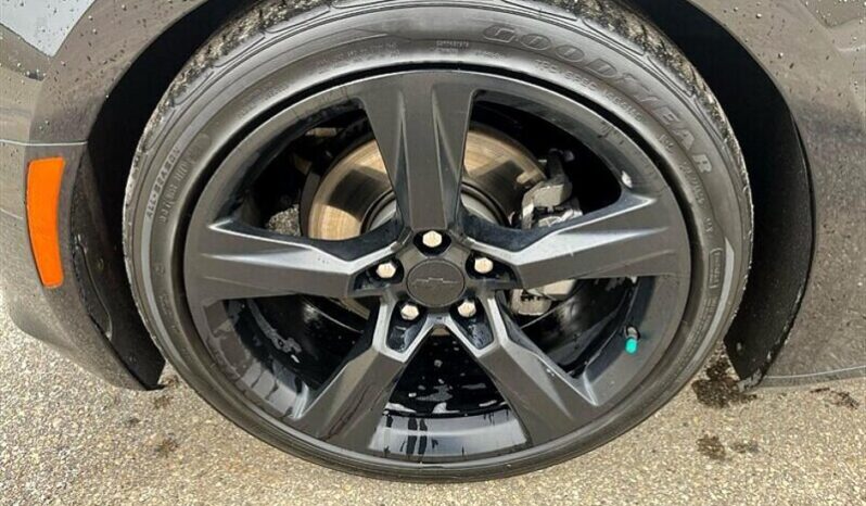 
								2018 Chevrolet Camaro LT full									