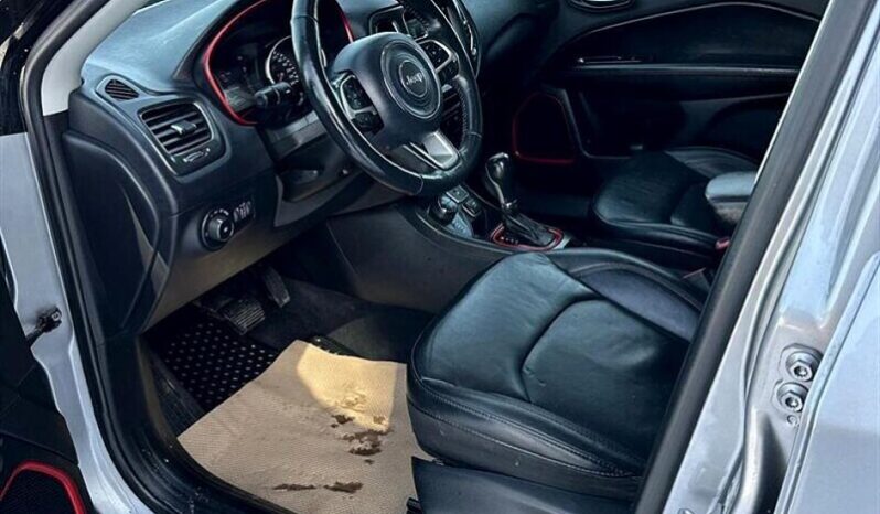
								2018 Jeep Compass Trailhawk full									