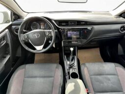 
										2018 Toyota Corolla LE full									