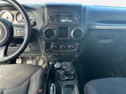 
										2018 Jeep Wrangler JK Sport full									