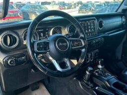 
										2019 Jeep Wrangler Sahara full									