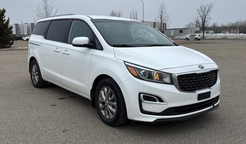 
								2020 Kia Sedona LX full									