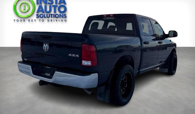 
								2017 RAM 1500 ST full									