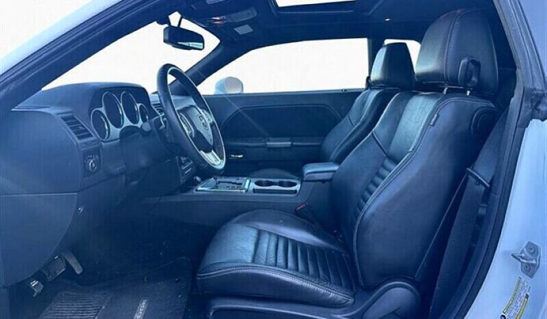 
								2013 Dodge Challenger R/T Classic full									
