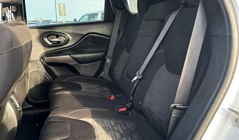 
								2019 Jeep Cherokee North full									