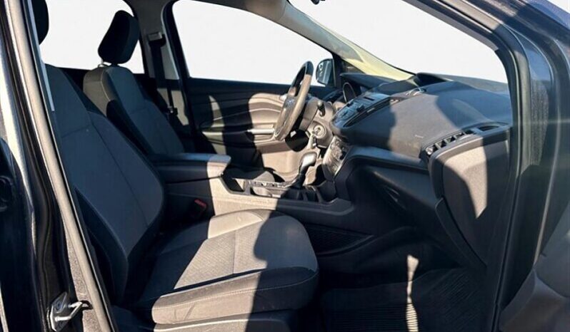
								2018 Ford Escape SE full									