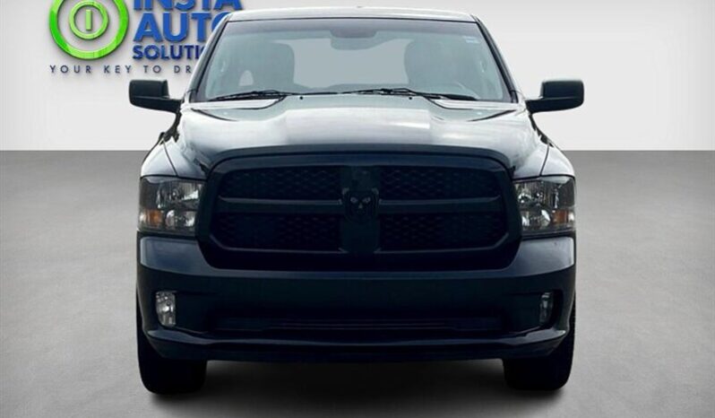 
								2016 RAM 1500 Express full									