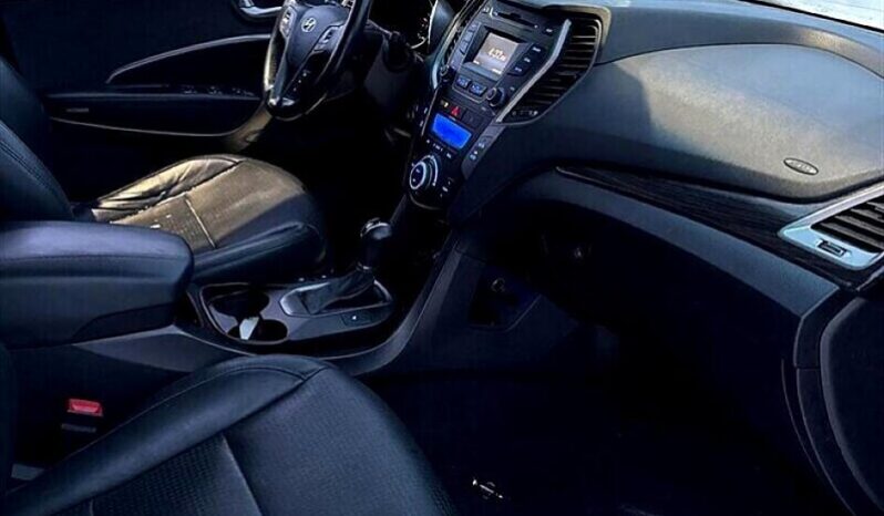 
								2014 Hyundai Santa Fe Sport 2.0T full									