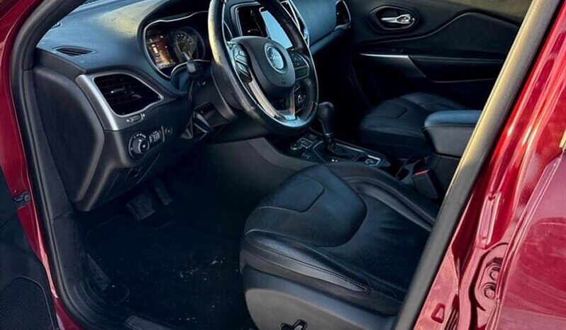 
								2019 Jeep Cherokee High Altitude full									