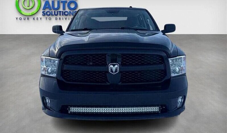 
								2018 RAM 1500 Express full									