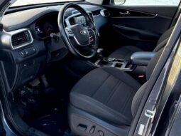 
										2020 Kia Sorento LX full									