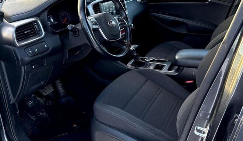 
								2020 Kia Sorento LX full									