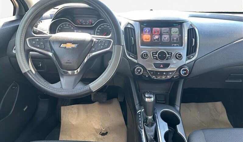 
								2018 Chevrolet Cruze LT Auto full									