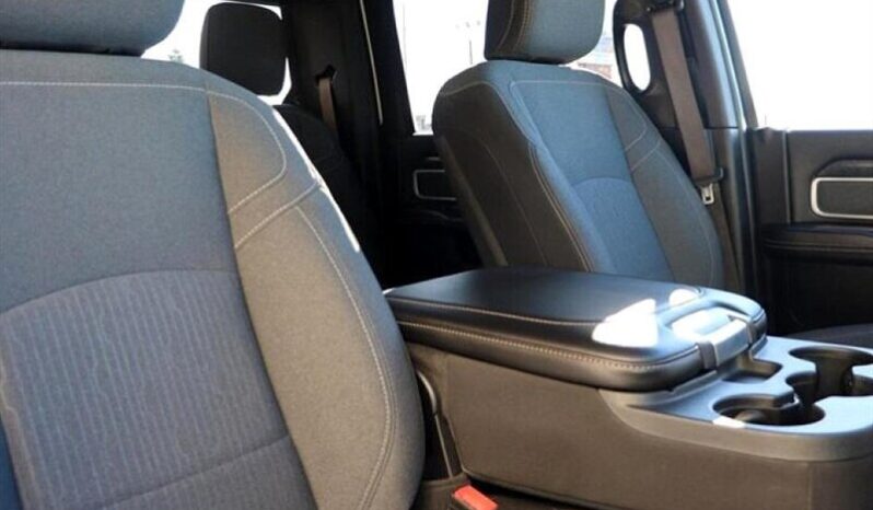 
								2022 RAM 3500 Big Horn Sport full									