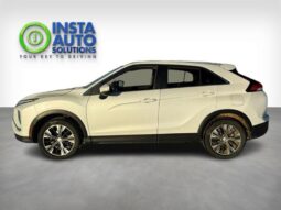 
										2022 Mitsubishi Eclipse Cross ES full									