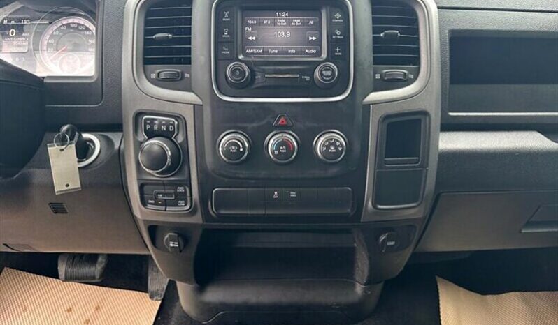 
								2021 RAM 1500 Classic Tradesman full									