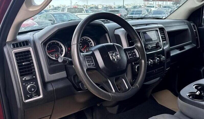 
								2019 RAM 1500 Classic ST full									