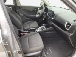 
										2021 Hyundai VENUE Essential full									