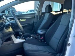 
										2017 Hyundai Elantra L full									