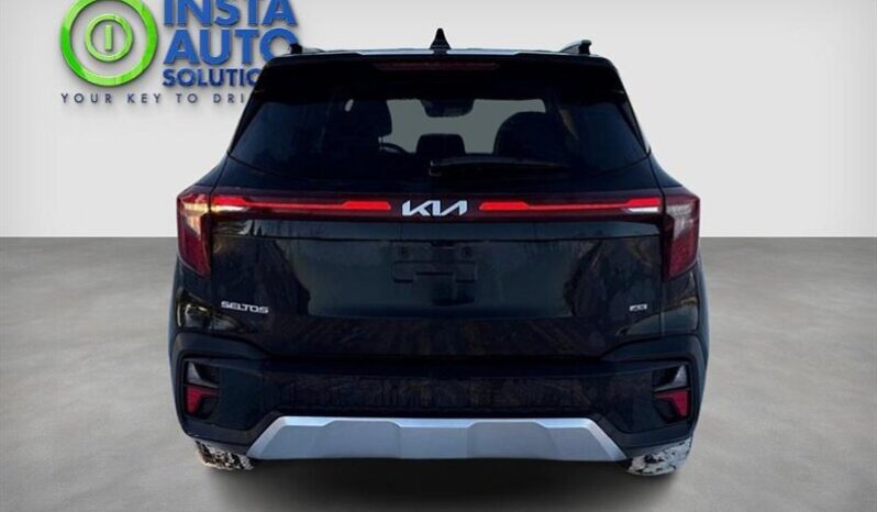 
								2024 Kia Seltos EX full									