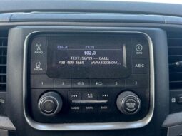 
										2017 RAM 1500 ST full									