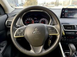 
										2020 Mitsubishi Eclipse Cross ES AWD full									