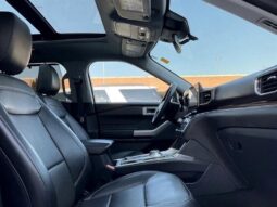
										2022 Ford Explorer Limited full									