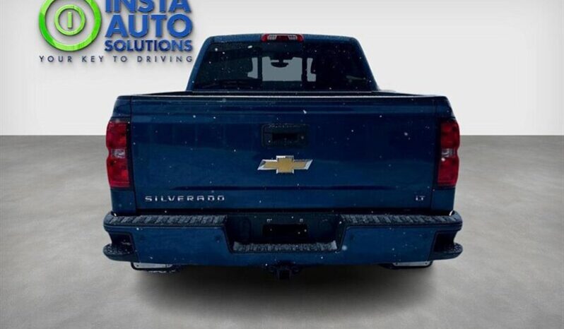 
								2018 Chevrolet Silverado 1500 LT Z71 full									