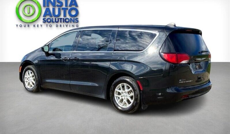
								2022 Chrysler Grand Caravan SXT full									