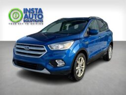 
										2018 Ford Escape SE full									