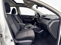 
										2019 Nissan Qashqai SV full									