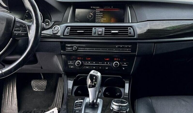 
								2016 BMW 5-Series 528i xDrive full									