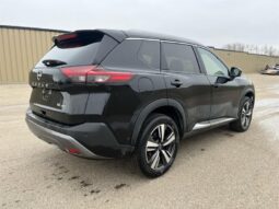 
										2023 Nissan Rogue SL full									
