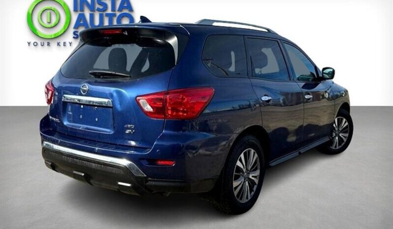 
								2019 Nissan Pathfinder SV full									