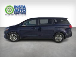 
										2019 Kia Sedona LX full									