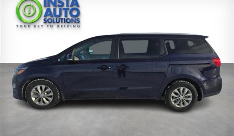 
								2019 Kia Sedona LX full									