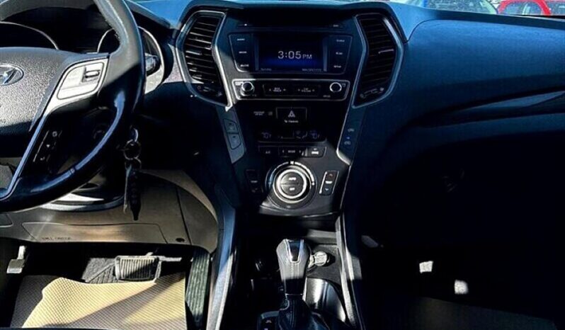 
								2018 Hyundai SANTA FE Sport 2.4L Premium full									