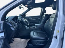 
										2019 Ford Explorer Limited full									