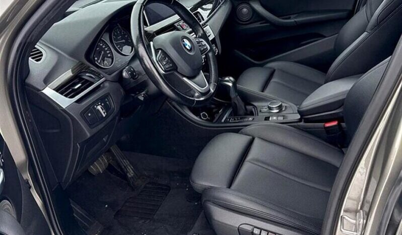 
								2017 BMW X1 xDrive28i full									
