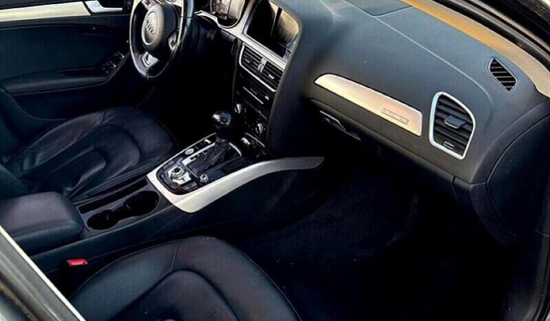 
								2015 Audi A4 2.0T quattro Progressiv full									